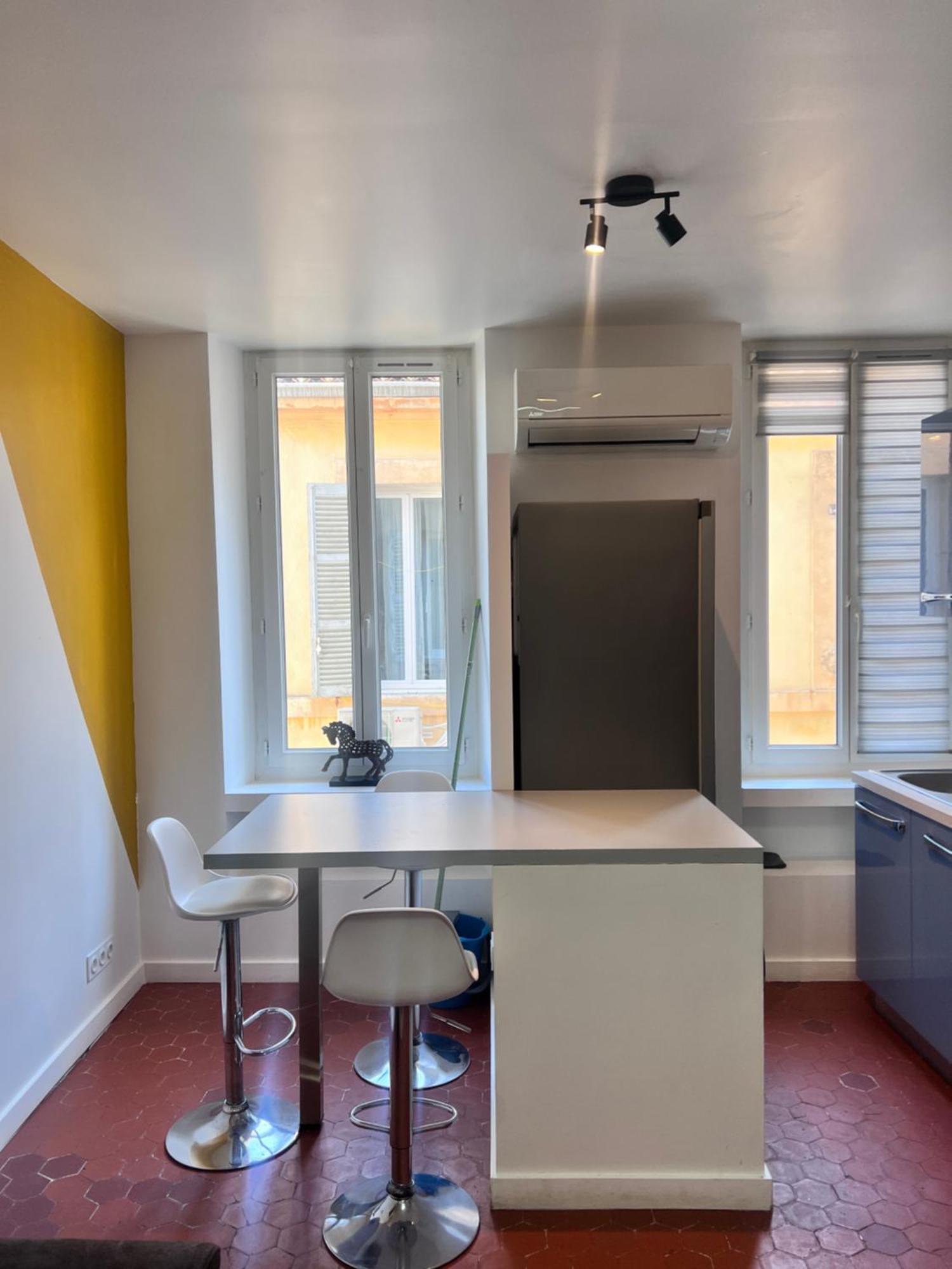 Appartements Marseille Cours Julien Luaran gambar