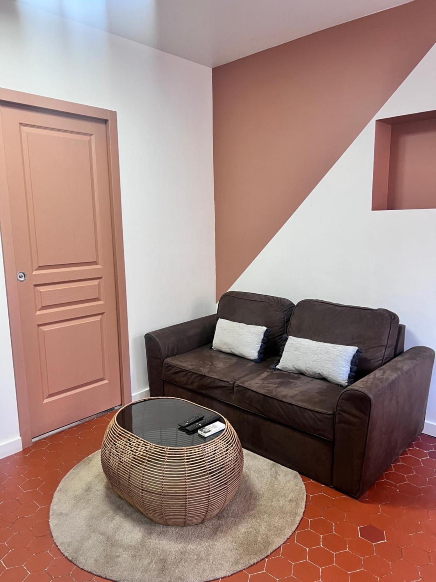 Appartements Marseille Cours Julien Luaran gambar